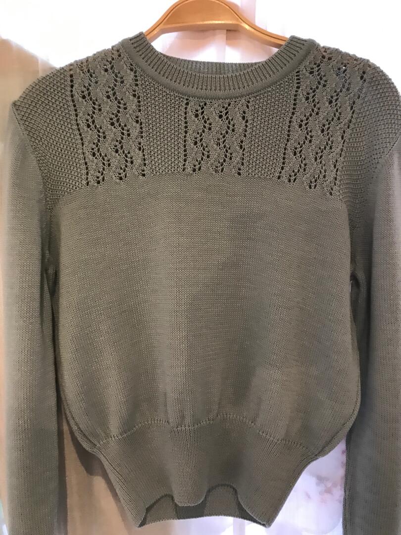 1930s style pullover 1 remaining in XL. Sale £63